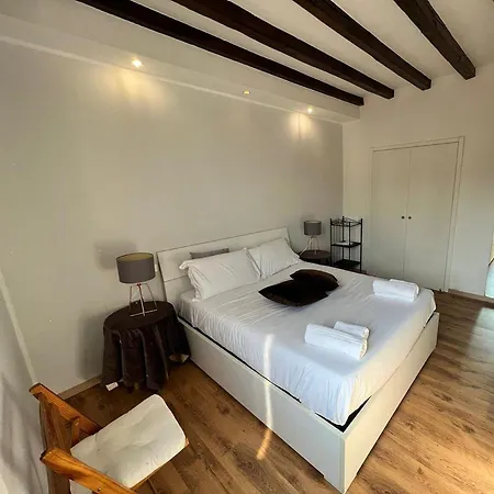 Lovely 1 Bdr In Paolo Sarpi * Milão